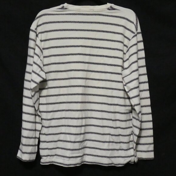 CLUB MONACO | medium | 100% Cotton | White Striped Textured V-Neck Sweater - Picture 2 of 16